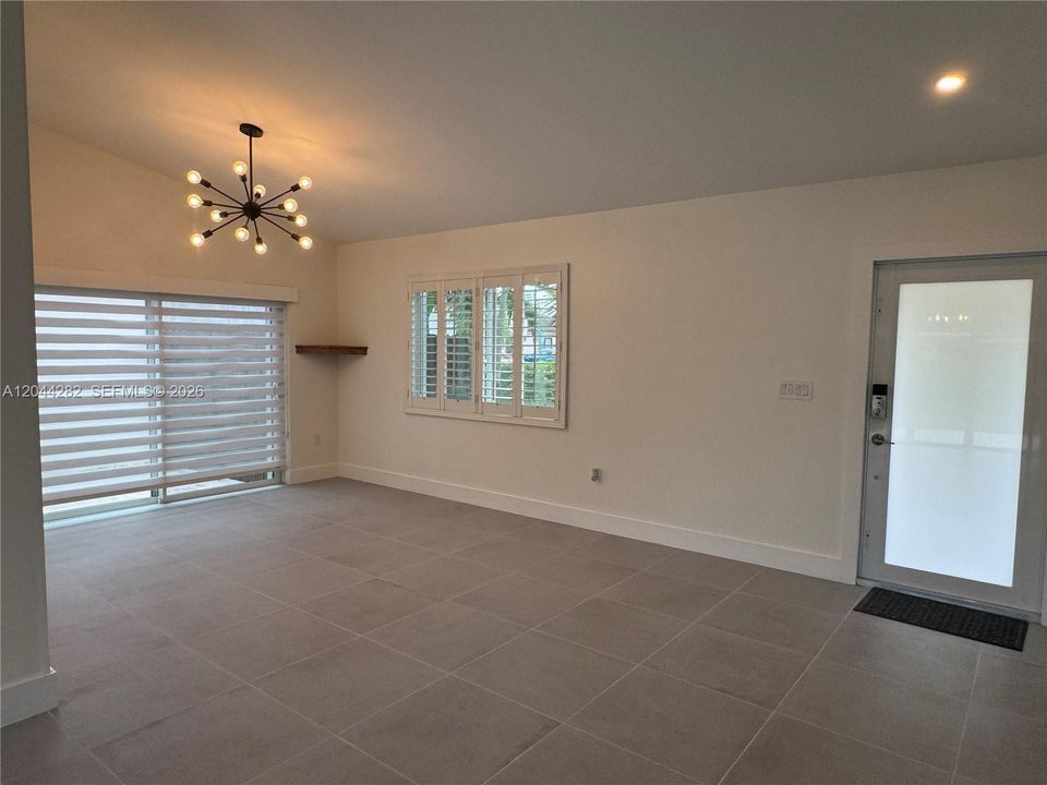 En Venta: $519,900 (2 camas, 2 baños, 1273 Pies cuadrados)