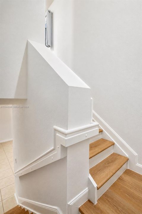 В аренду: $3,400 (3 спален, 2 ванн, 2736 Квадратных фут)