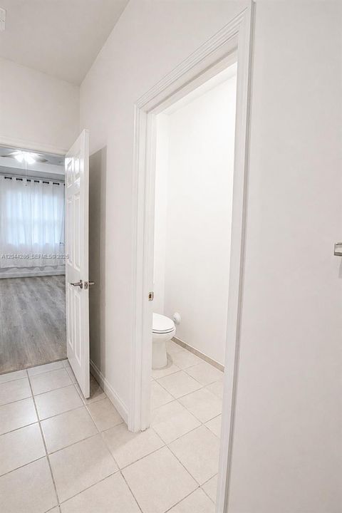 В аренду: $3,400 (3 спален, 2 ванн, 2736 Квадратных фут)