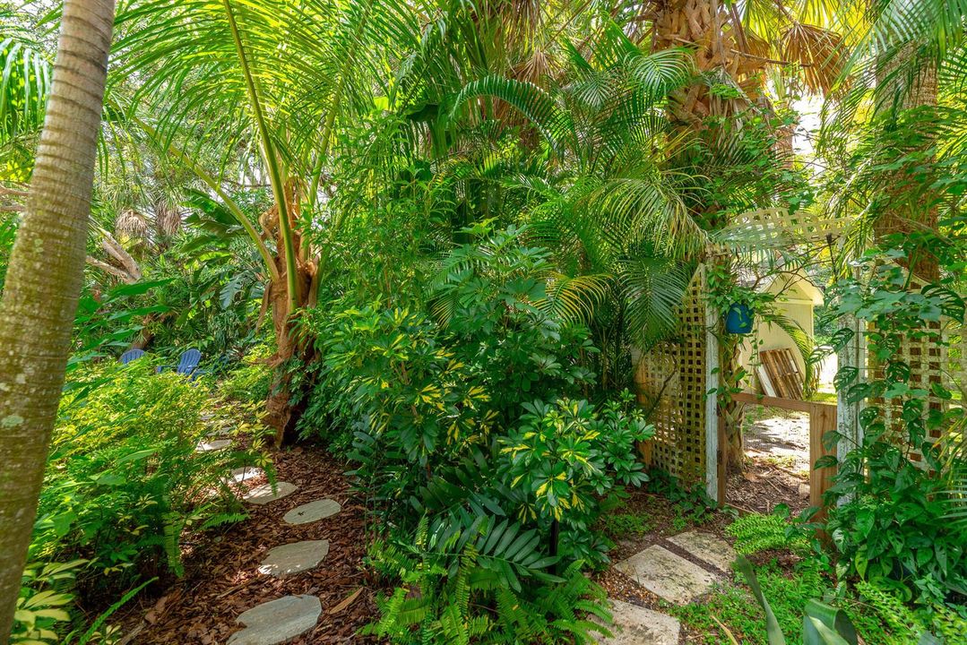 547 SW Riverview St, Stuart, FL 34994-30