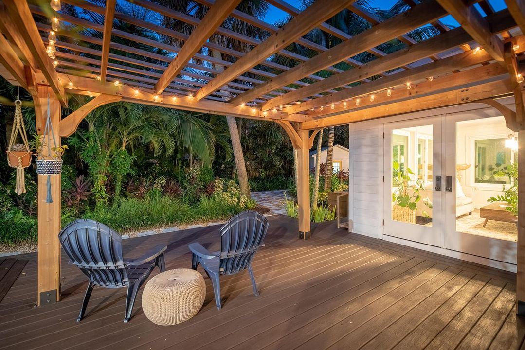 547 SW Riverview St, Stuart, FL 34994 -
