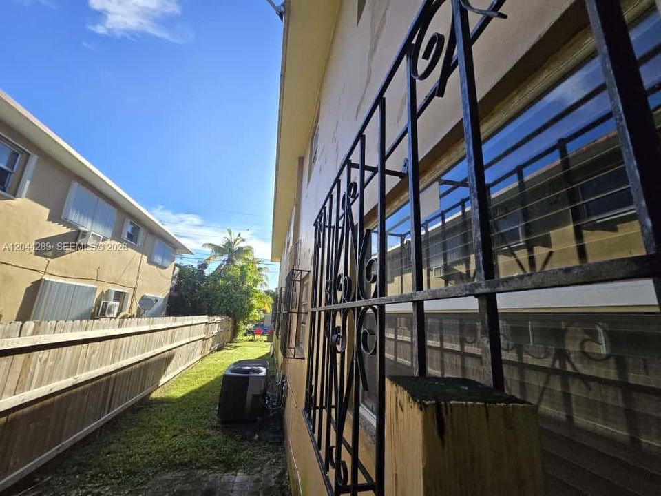 На продажу: $1,149,000 (0 спален, 0 ванн, 4421 Квадратных фут)