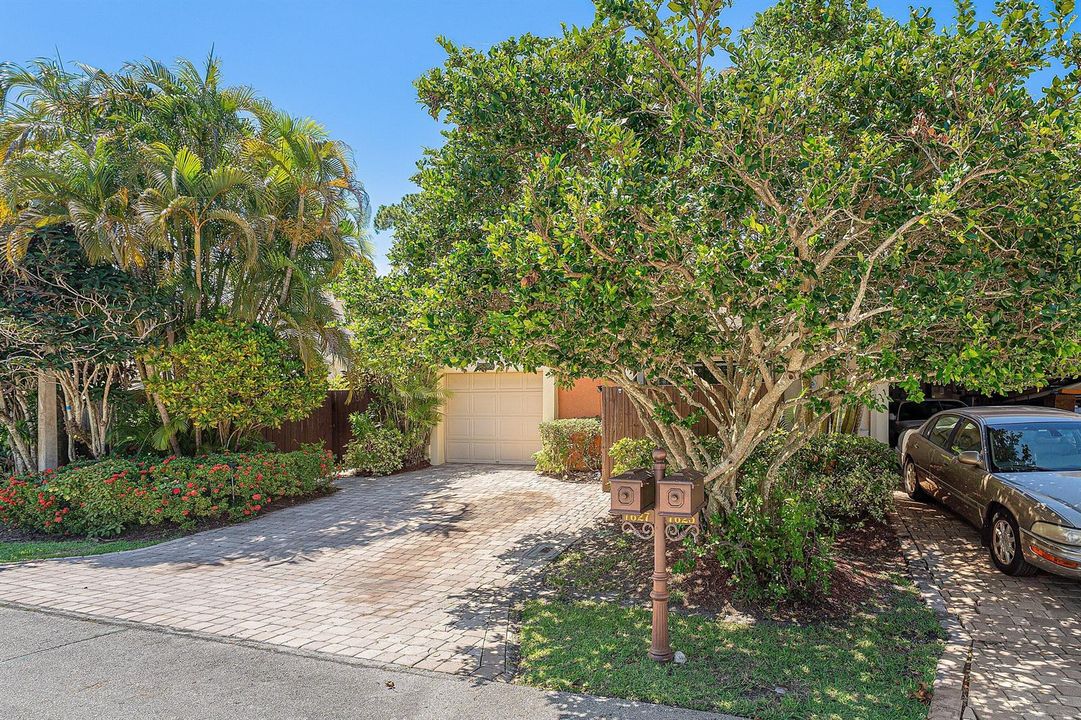 003-7627SierraDriveWest-BocaRaton-FL-334