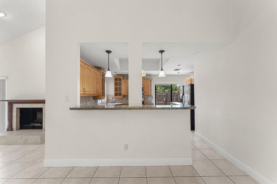 011-7627SierraDriveWest-BocaRaton-FL-334