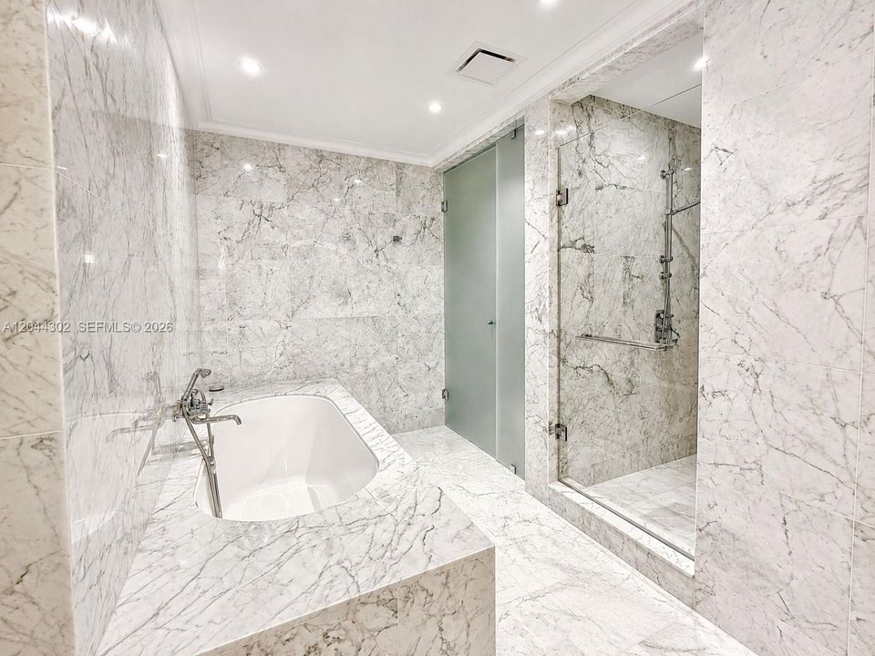 В аренду: $15,000 (2 спален, 2 ванн, 1447 Квадратных фут)