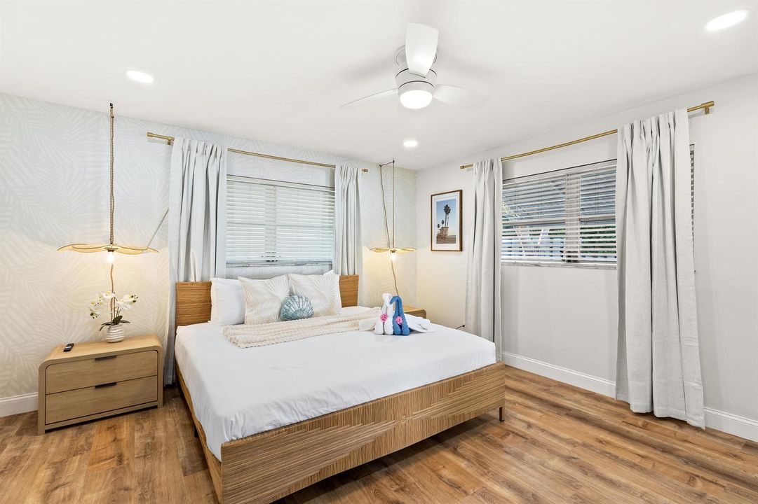 Master Bed 1