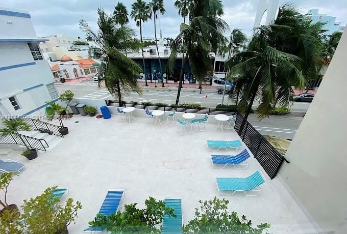 Sundeck