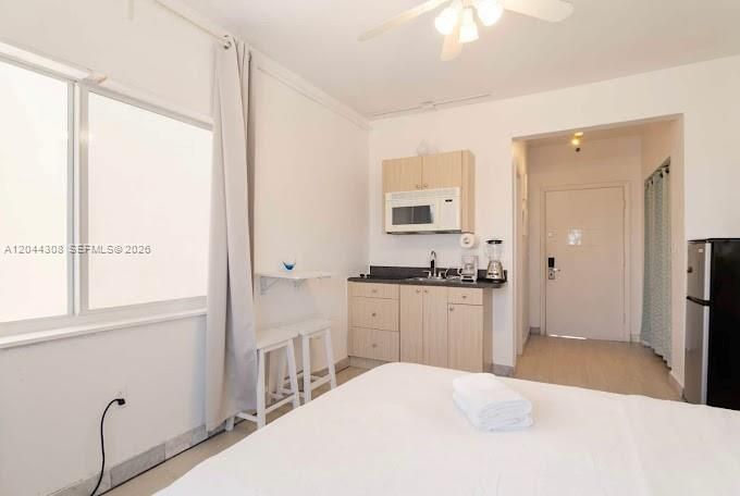 En Venta: $200,000 (0 camas, 1 baños, 270 Pies cuadrados)