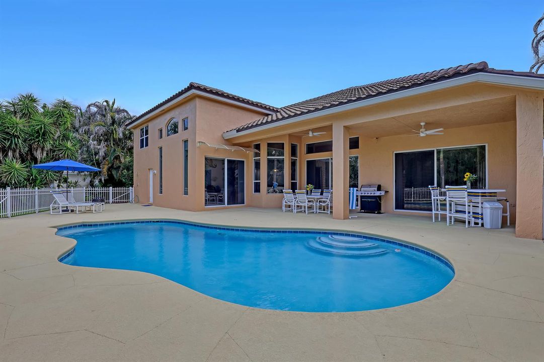 559 SW Squire Johns (55)