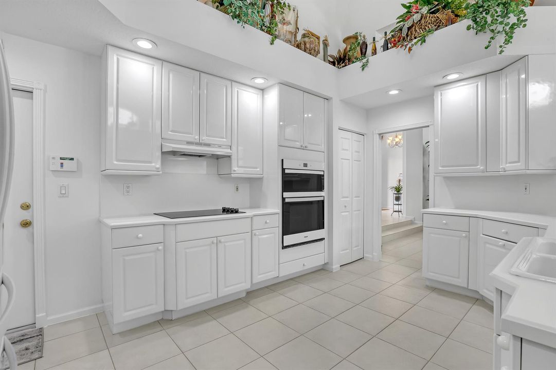 559 SW Squire Johns (24)