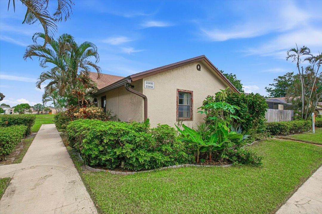 28-Front Home