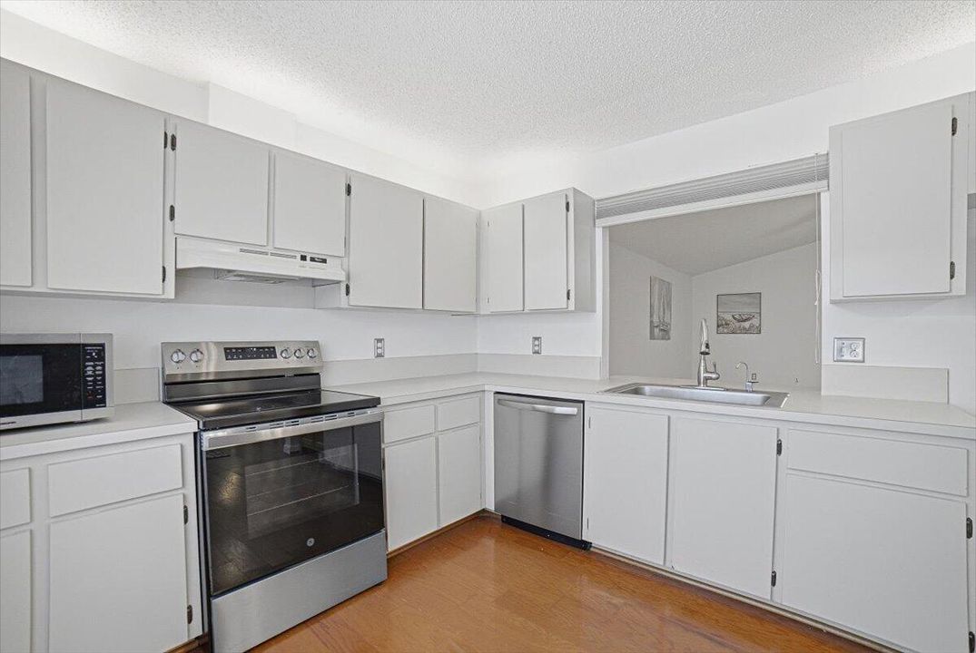 04-Kitchen-C