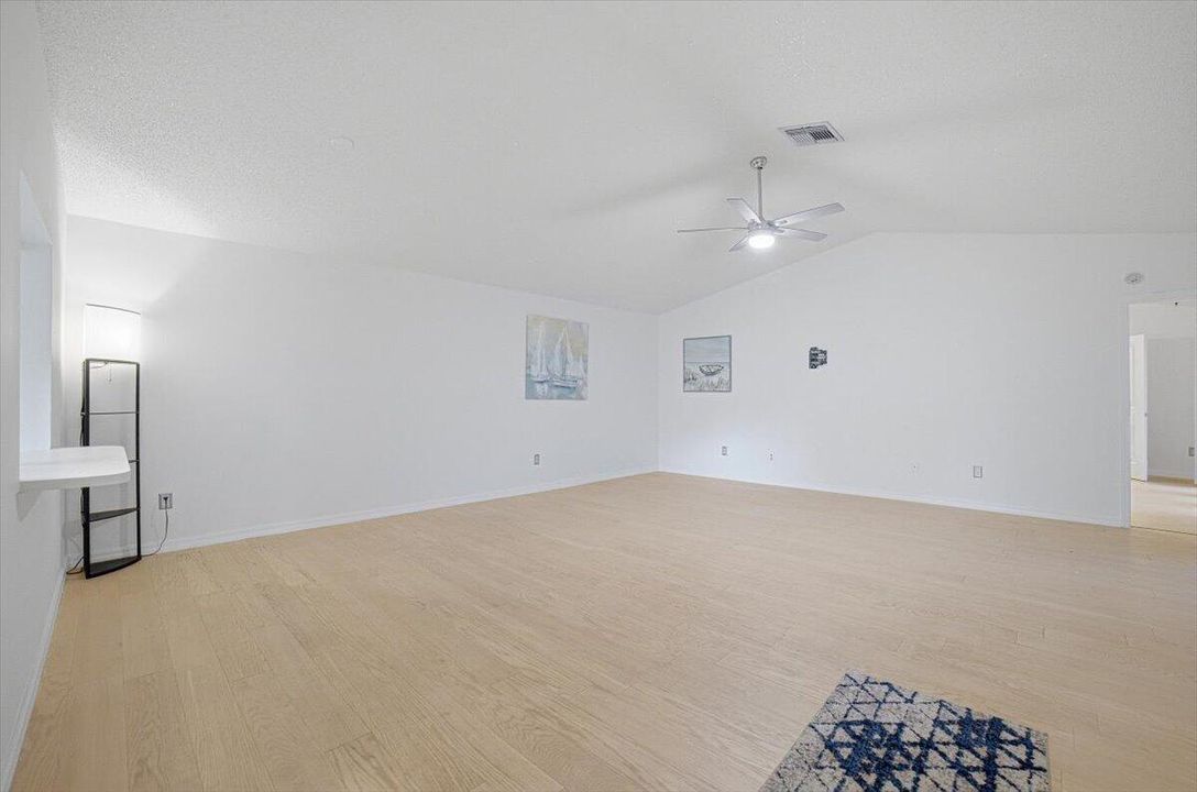 17-Bedroom2-B