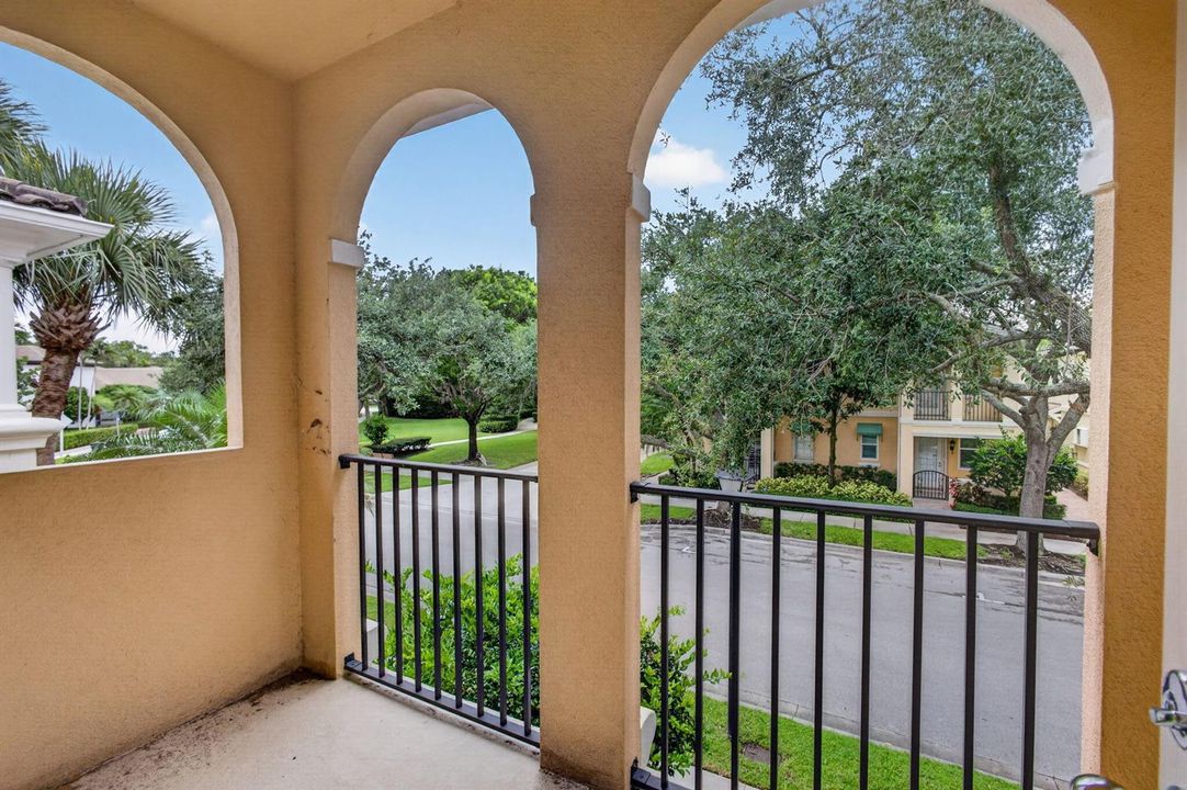 26-web-or-mls-5D1A1108