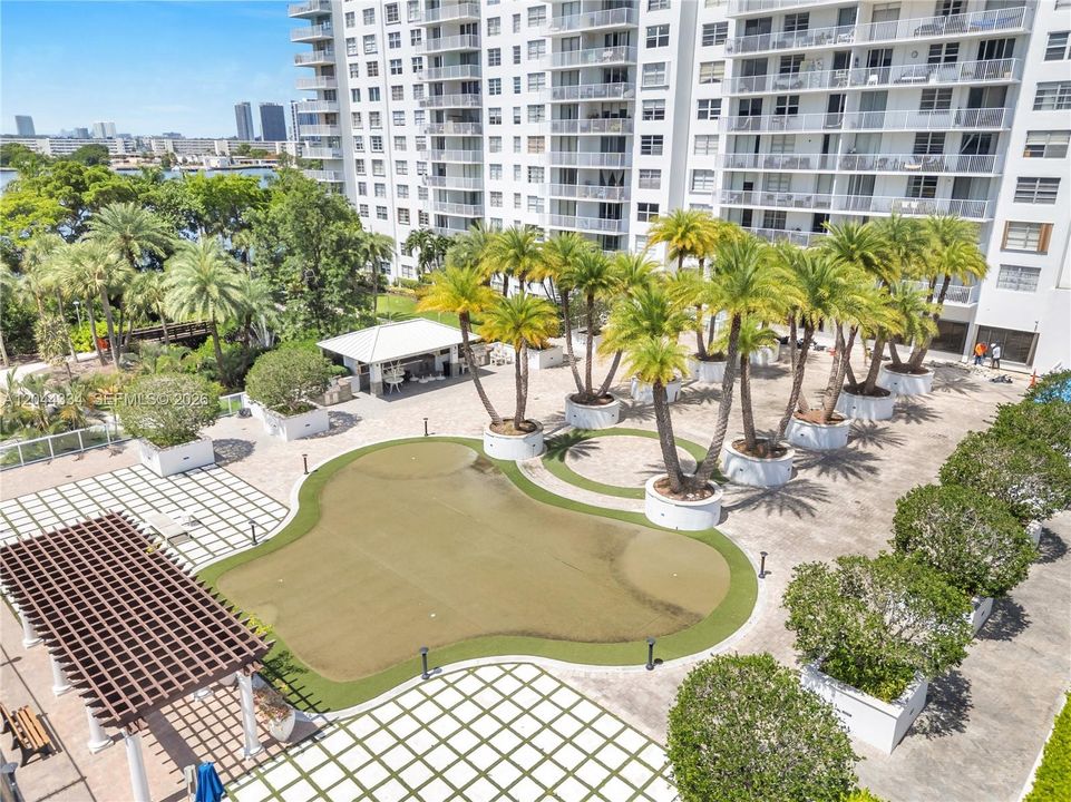 En Venta: $305,000 (2 camas, 2 baños, 1220 Pies cuadrados)