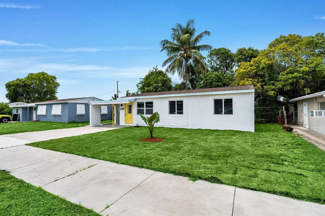 3-web-or-mls-A7409216