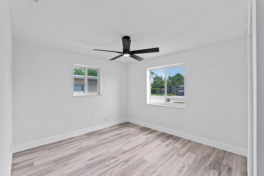 17-web-or-mls-A7409171