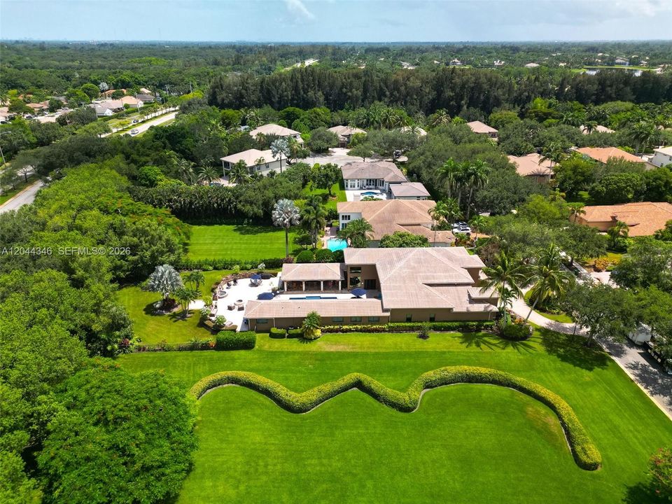 En Venta: $2,849,000 (6 camas, 5 baños, 6059 Pies cuadrados)