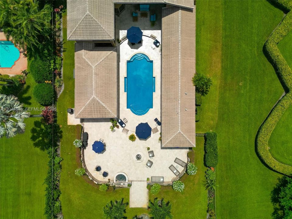 En Venta: $2,849,000 (6 camas, 5 baños, 6059 Pies cuadrados)