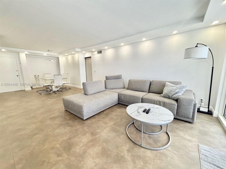 For Rent: $4,000 (2 beds, 2 baths, 1248 Square Feet)