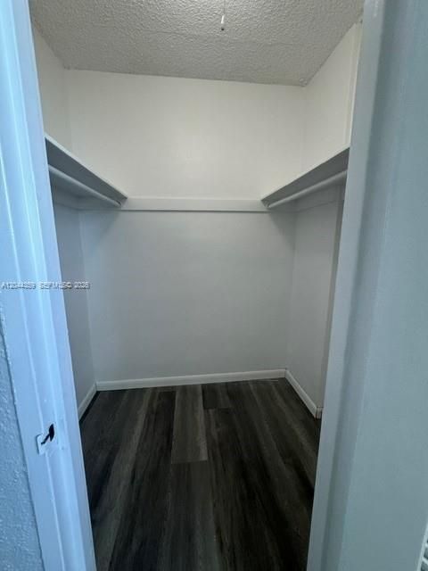 For Sale: $450,000 (2 beds, 1 baths, 1236 Square Feet)