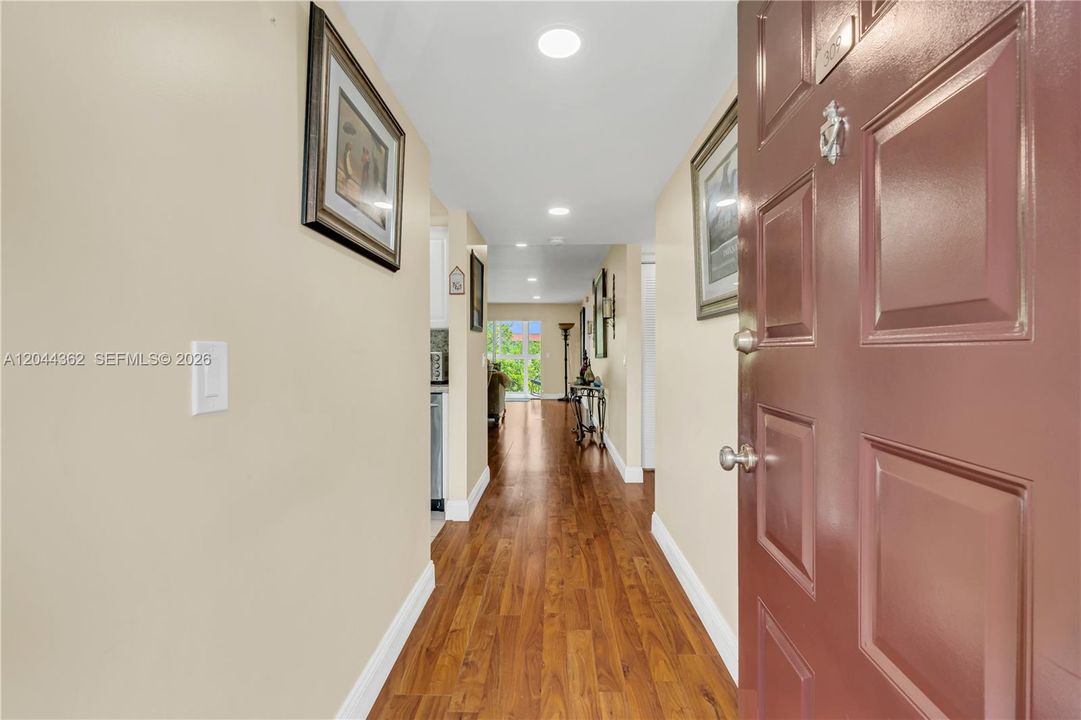 En Venta: $260,000 (2 camas, 2 baños, 1192 Pies cuadrados)