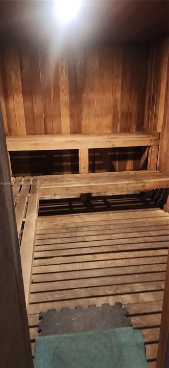 В аренду: $3,100 (2 спален, 2 ванн, 1218 Квадратных фут)