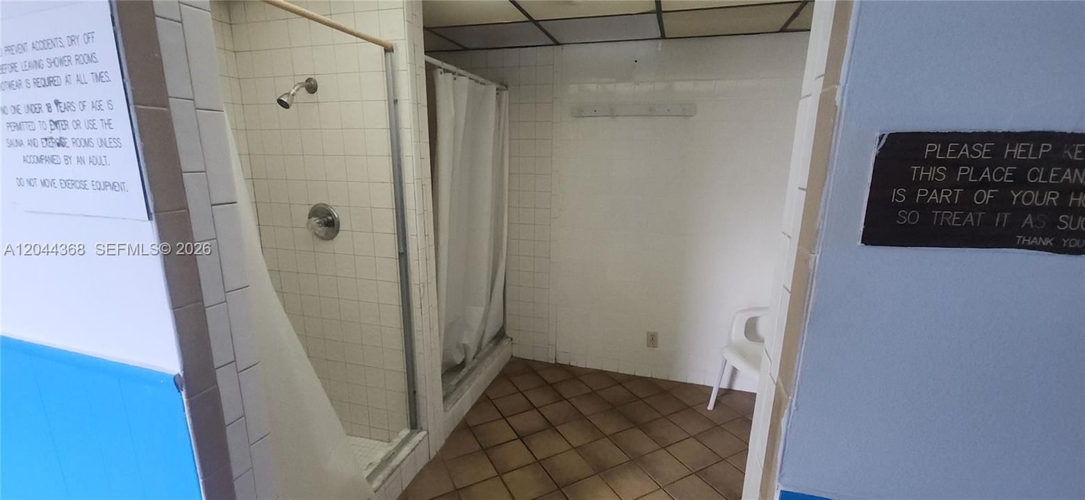 В аренду: $3,100 (2 спален, 2 ванн, 1218 Квадратных фут)