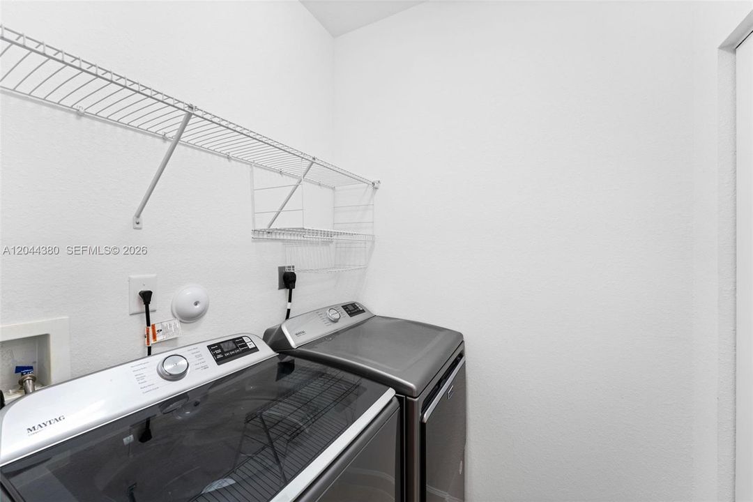 En Renta: $3,500 (3 camas, 2 baños, 1651 Pies cuadrados)