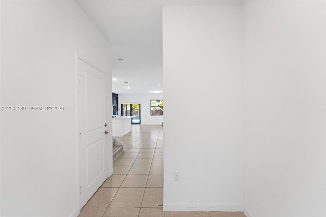 En Renta: $3,500 (3 camas, 2 baños, 1651 Pies cuadrados)