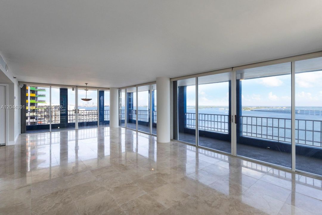 En Renta: $8,500 (3 camas, 2 baños, 1792 Pies cuadrados)