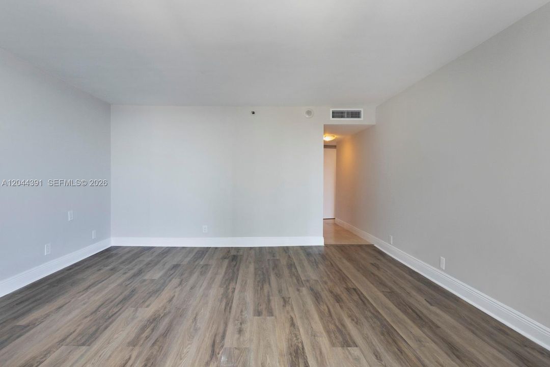 En Renta: $8,500 (3 camas, 2 baños, 1792 Pies cuadrados)