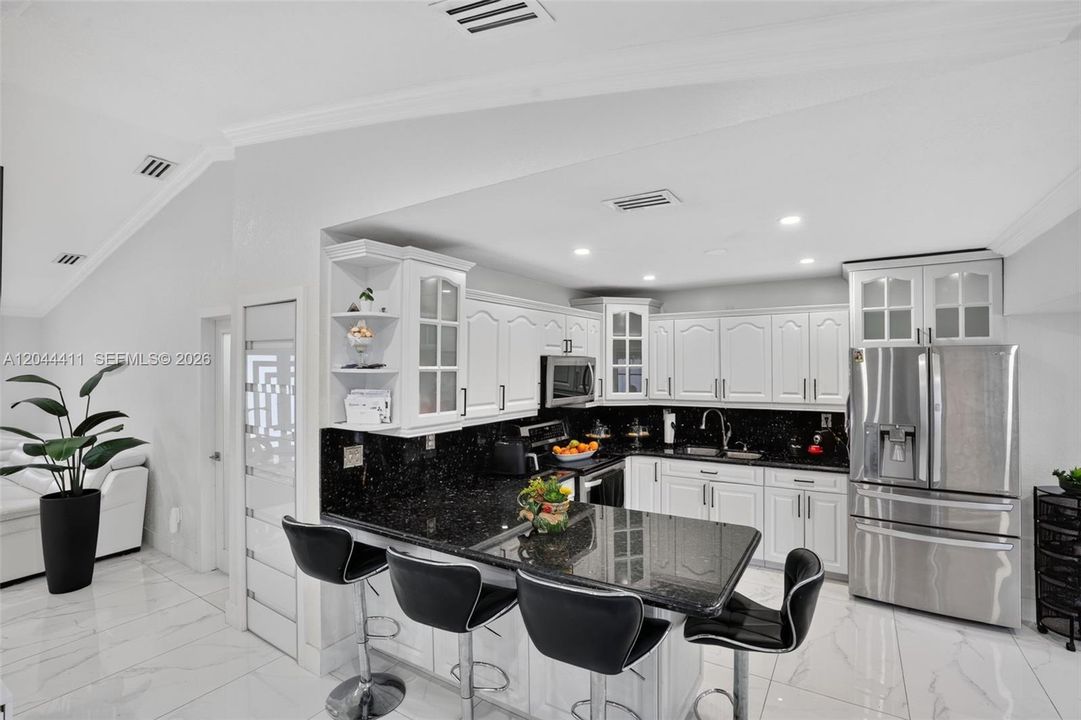 For Sale: $720,000 (3 beds, 2 baths, 1770 Square Feet)