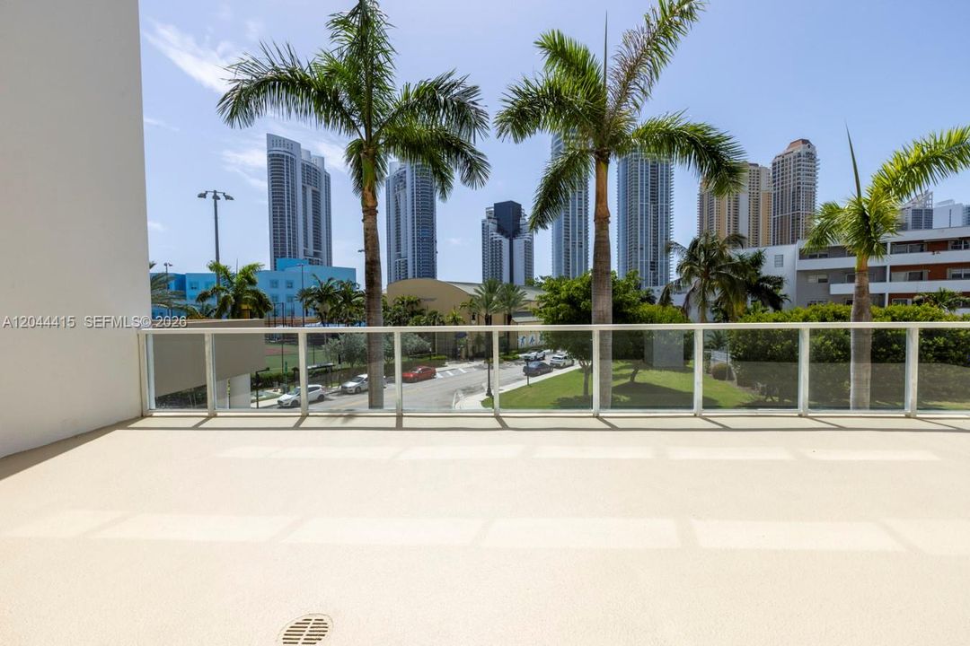 На продажу: $499,000 (1 спален, 1 ванн, 1007 Квадратных фут)