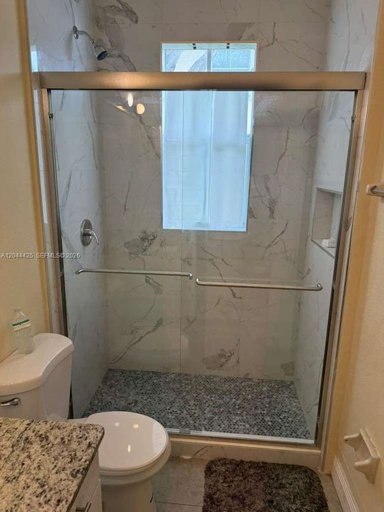 For Rent: $2,000 (3 beds, 2 baths, 1182 Square Feet)