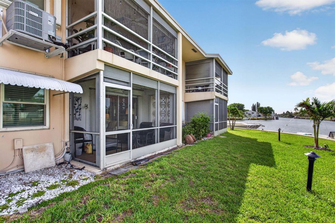 28-web-or-mls-298 Interiors-2208