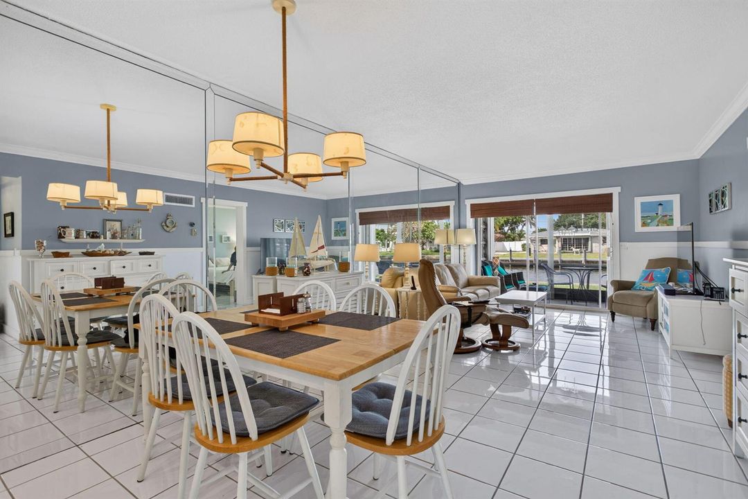 18-web-or-mls-298 Interiors-2153