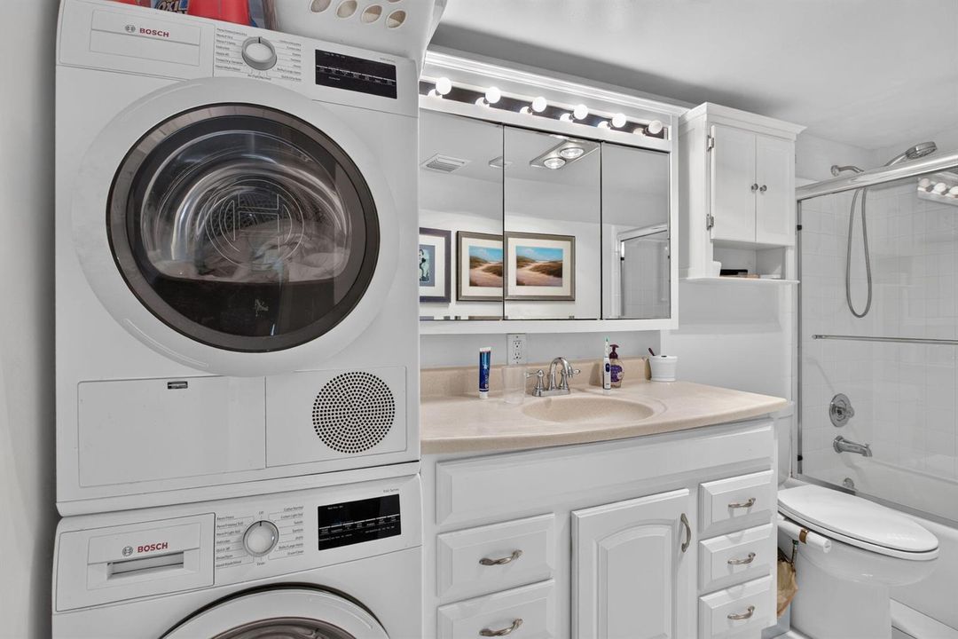 32-web-or-mls-298 Interiors-2236