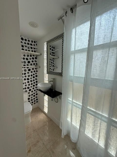 En Renta: $6,500 (4 camas, 4 baños, 2145 Pies cuadrados)
