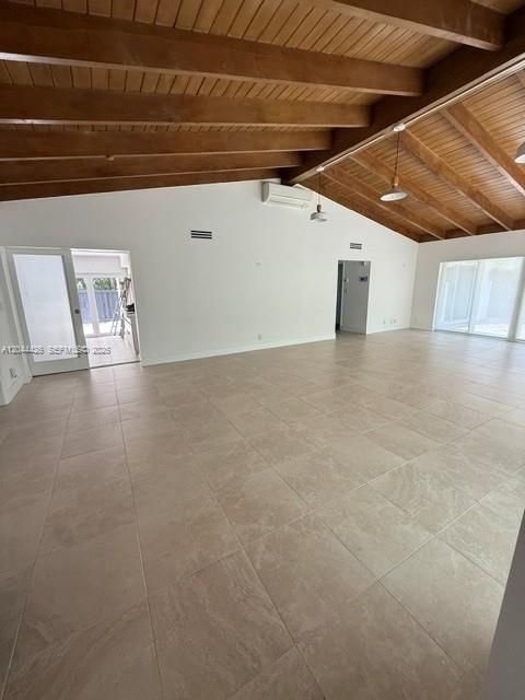 En Renta: $6,500 (4 camas, 4 baños, 2145 Pies cuadrados)