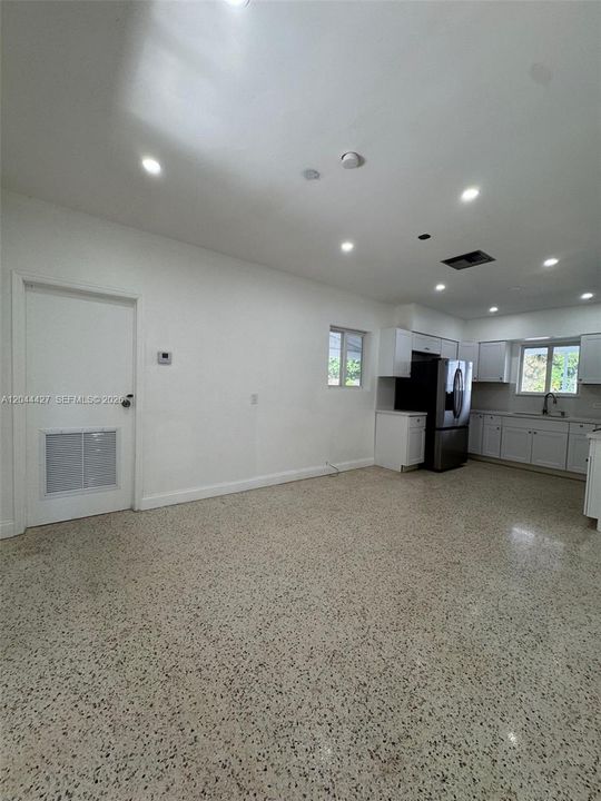 En Renta: $3,600 (3 camas, 2 baños, 1439 Pies cuadrados)