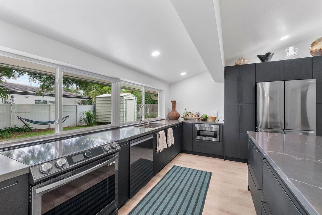 701 kitchen #5