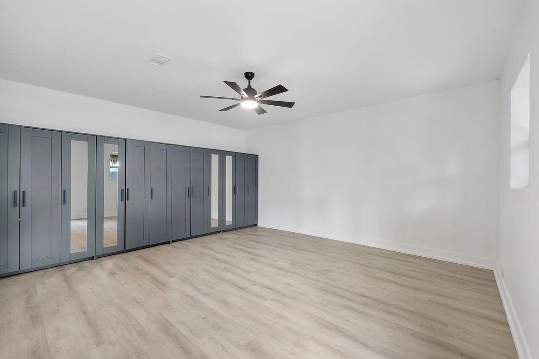 701 florida room