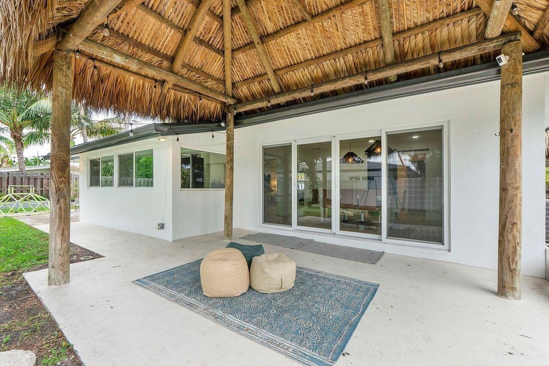 701 tiki hut #1
