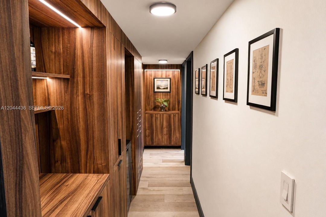 На продажу: $369,000 (2 спален, 2 ванн, 1125 Квадратных фут)