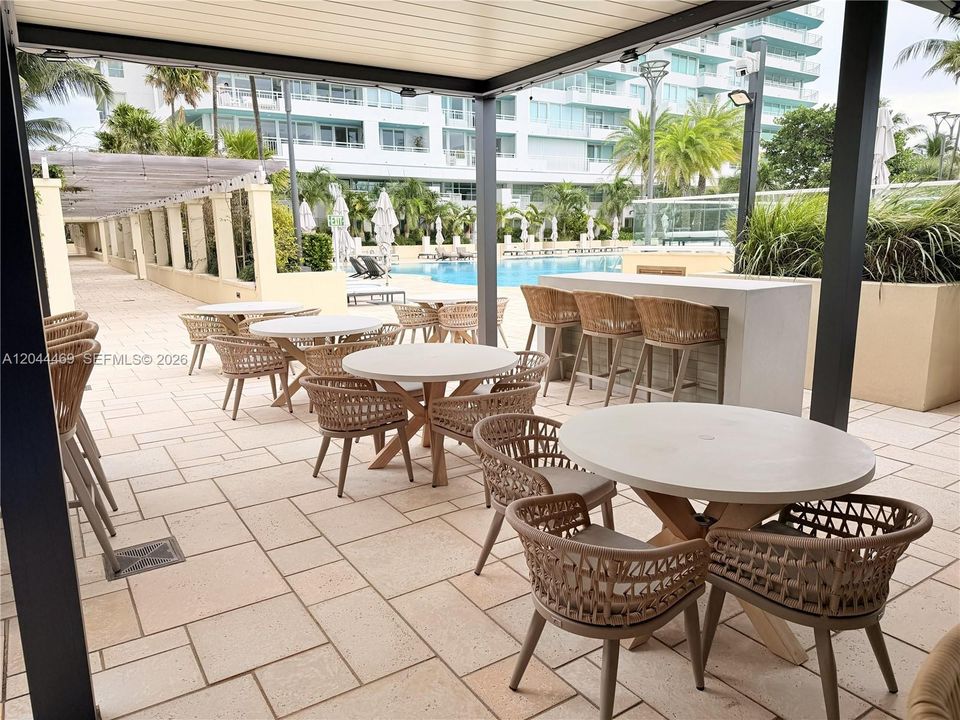 En Venta: $3,500,000 (2 camas, 2 baños, 1960 Pies cuadrados)