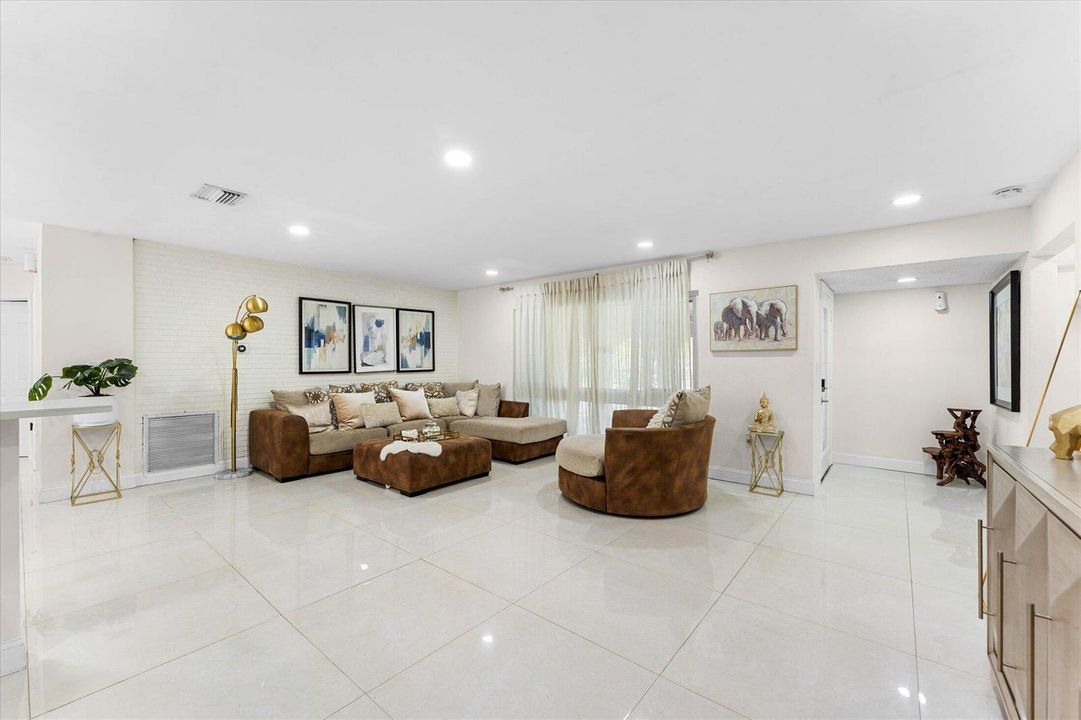 07-8951 SW 51st Pl, Cooper City-33