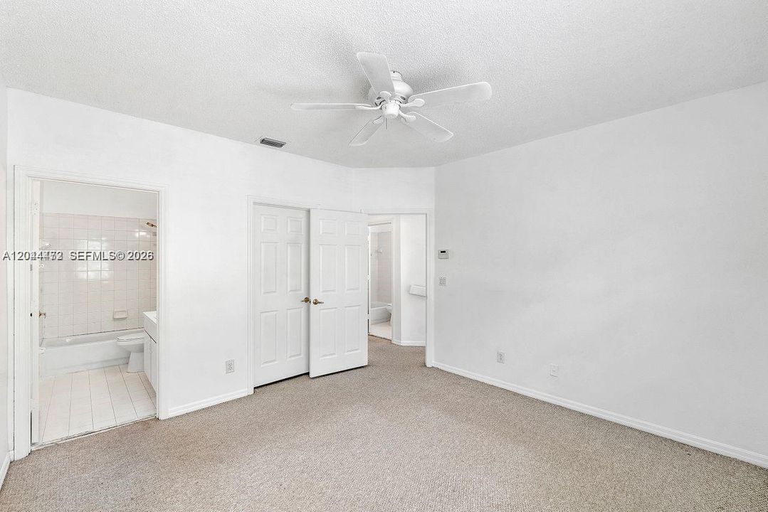 For Rent: $3,200 (3 beds, 2 baths, 1534 Square Feet)