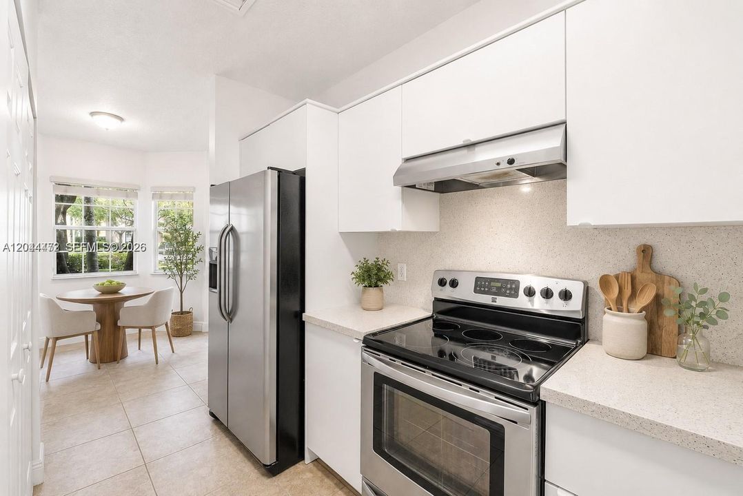 For Rent: $3,200 (3 beds, 2 baths, 1534 Square Feet)