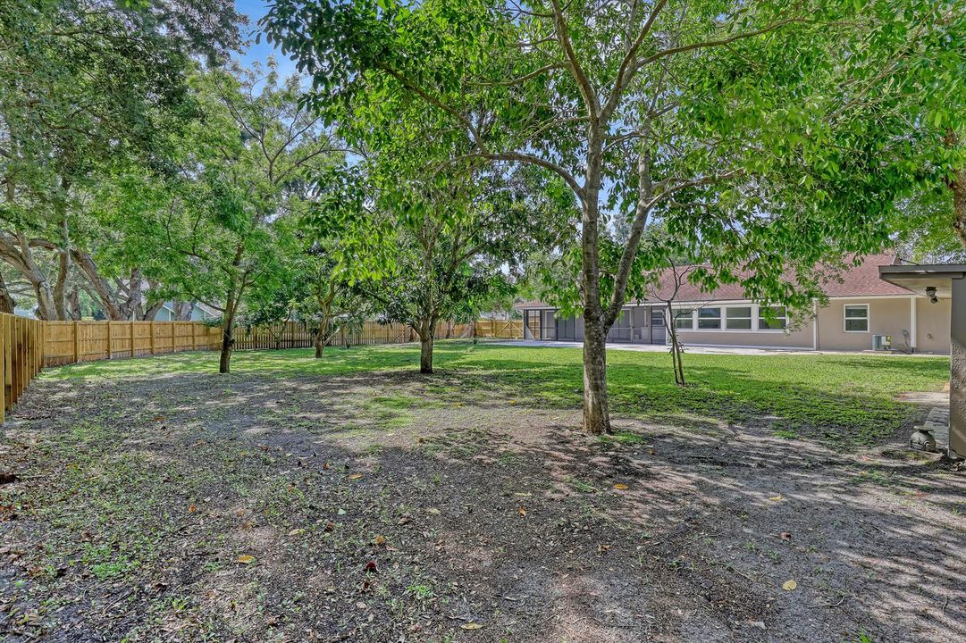 6185 White Oak (54)